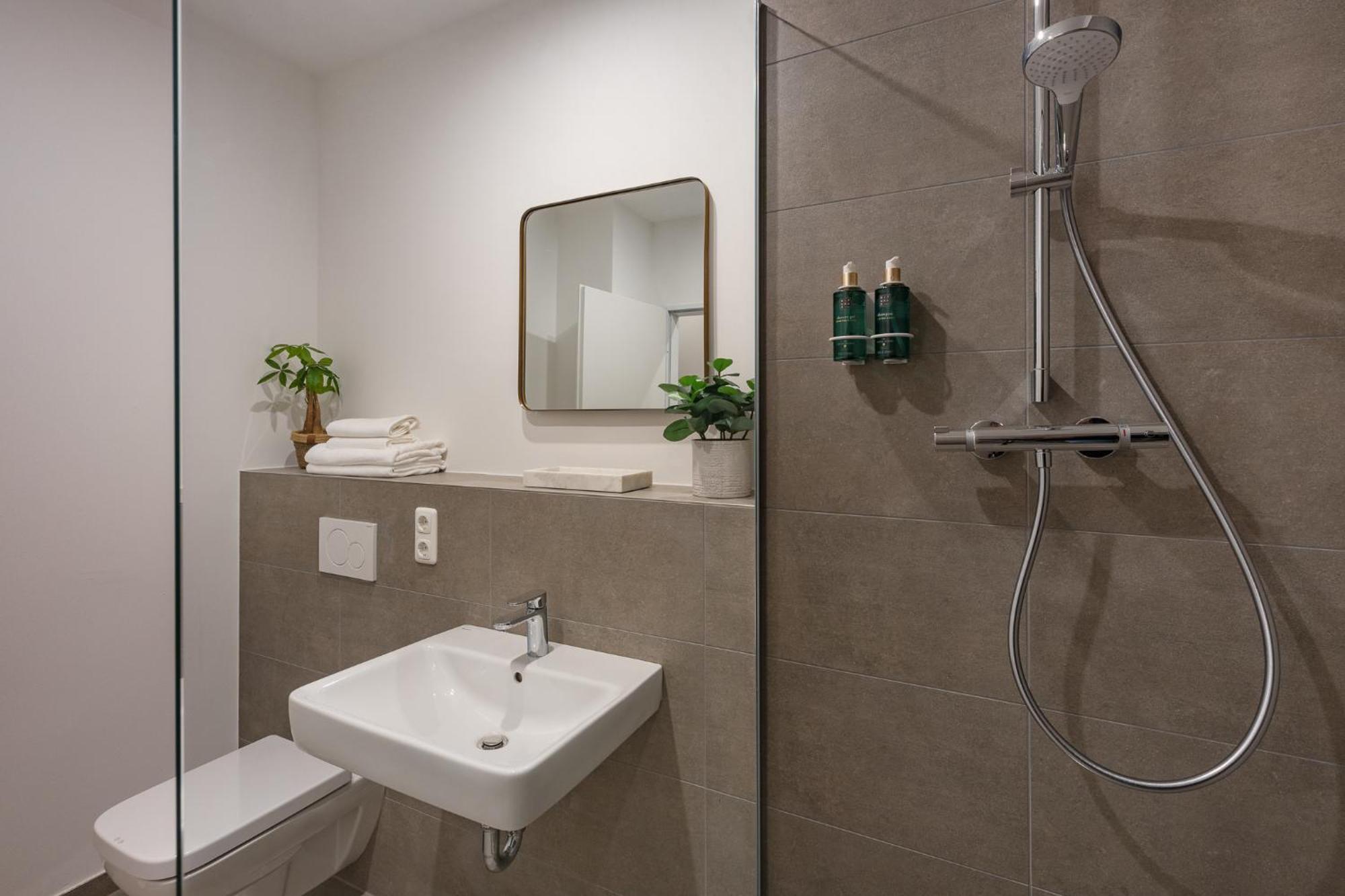 Aparthotel Kalm - A Design Munich