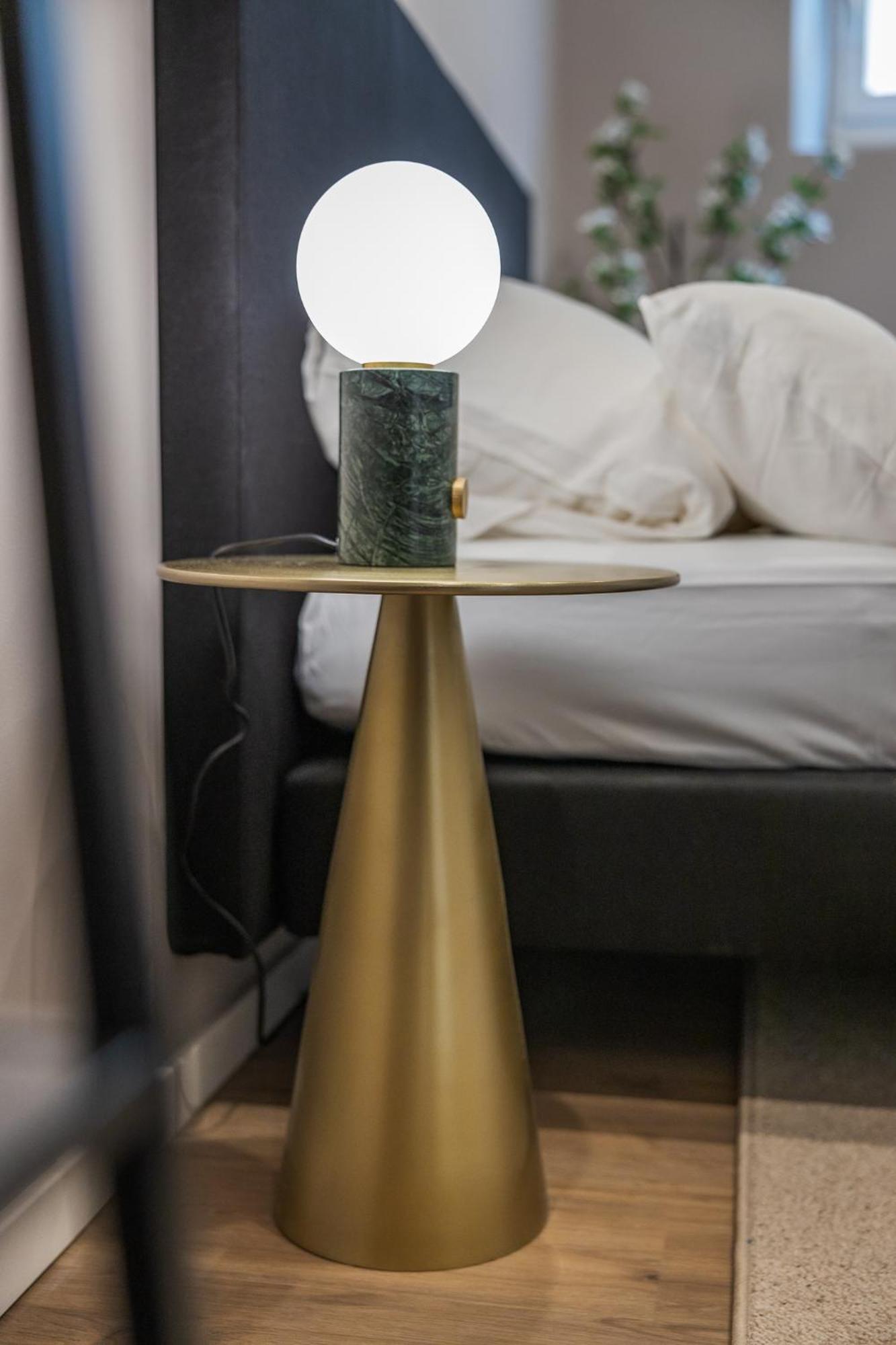 Kalm - A Design Aparthotel
